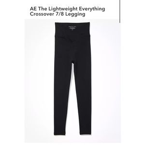 AE crossover leggings